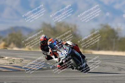 media/Dec-07-2025-CVMA (Sun) [[3e7d2de5dc]]/Race 12- Formula 40 MW and LW/